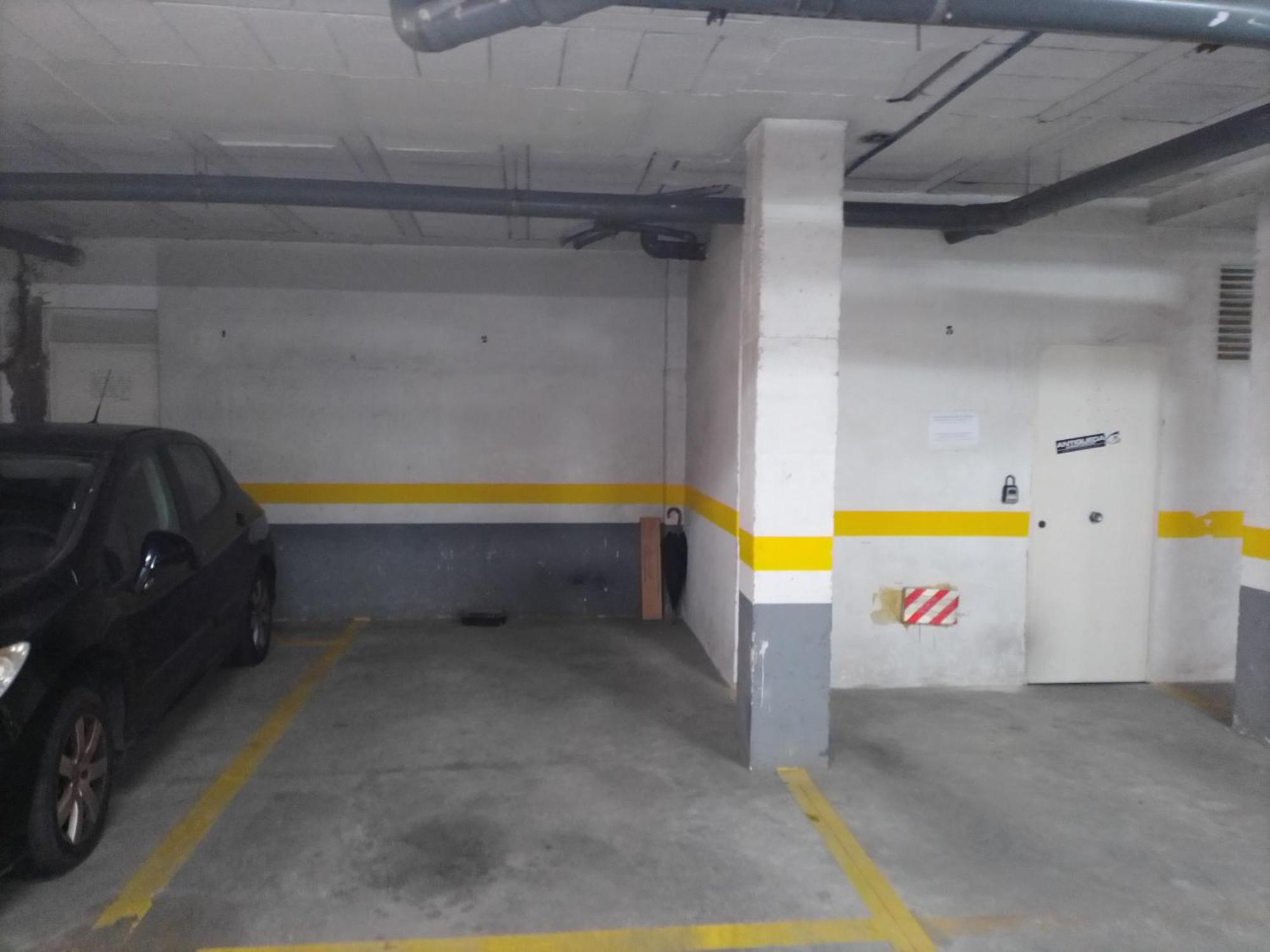 Galindo Center Premium Suites, Free Parking Sevilla Buitenkant foto