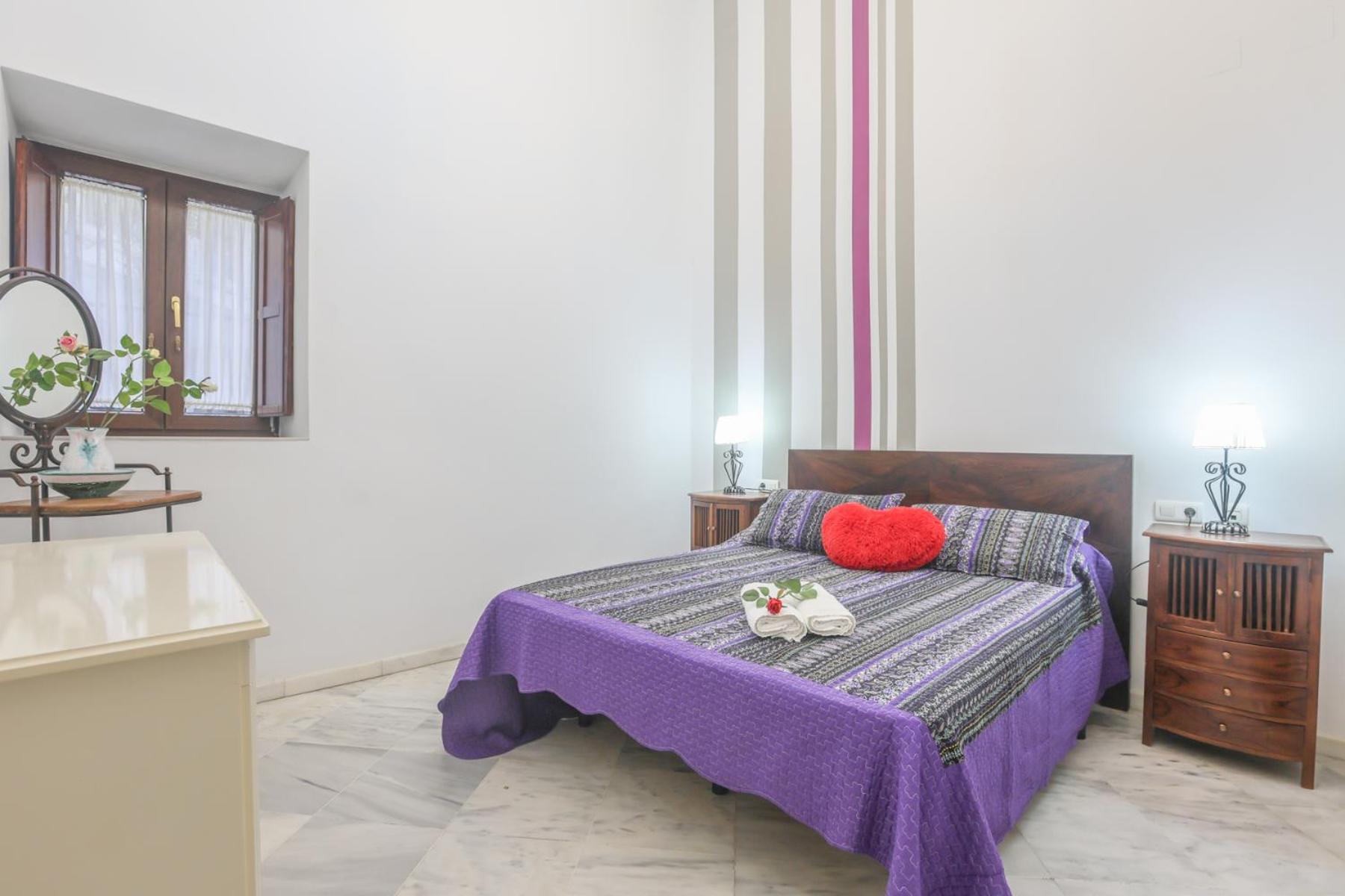 Galindo Center Premium Suites, Free Parking Sevilla Buitenkant foto
