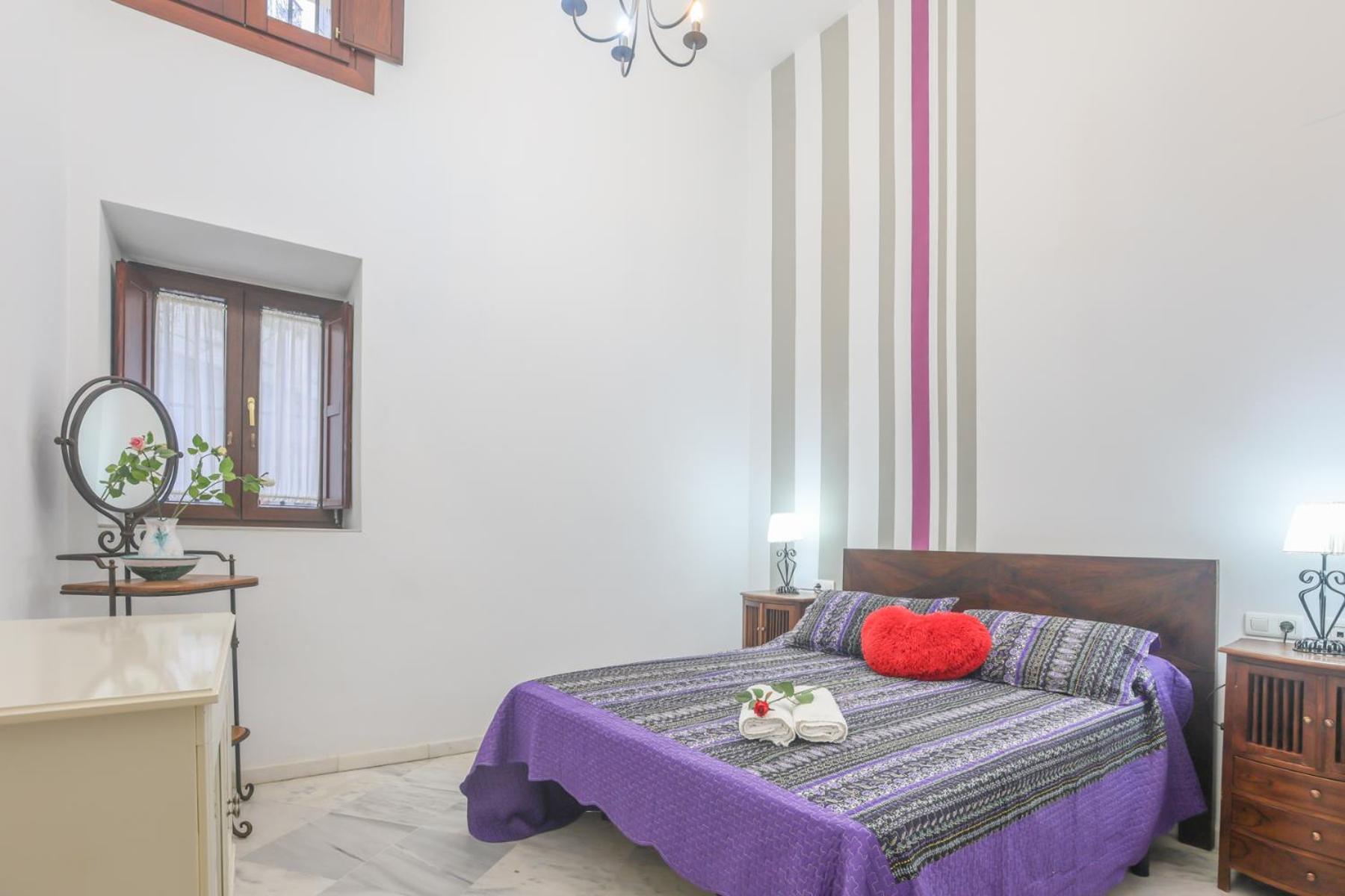 Galindo Center Premium Suites, Free Parking Sevilla Buitenkant foto